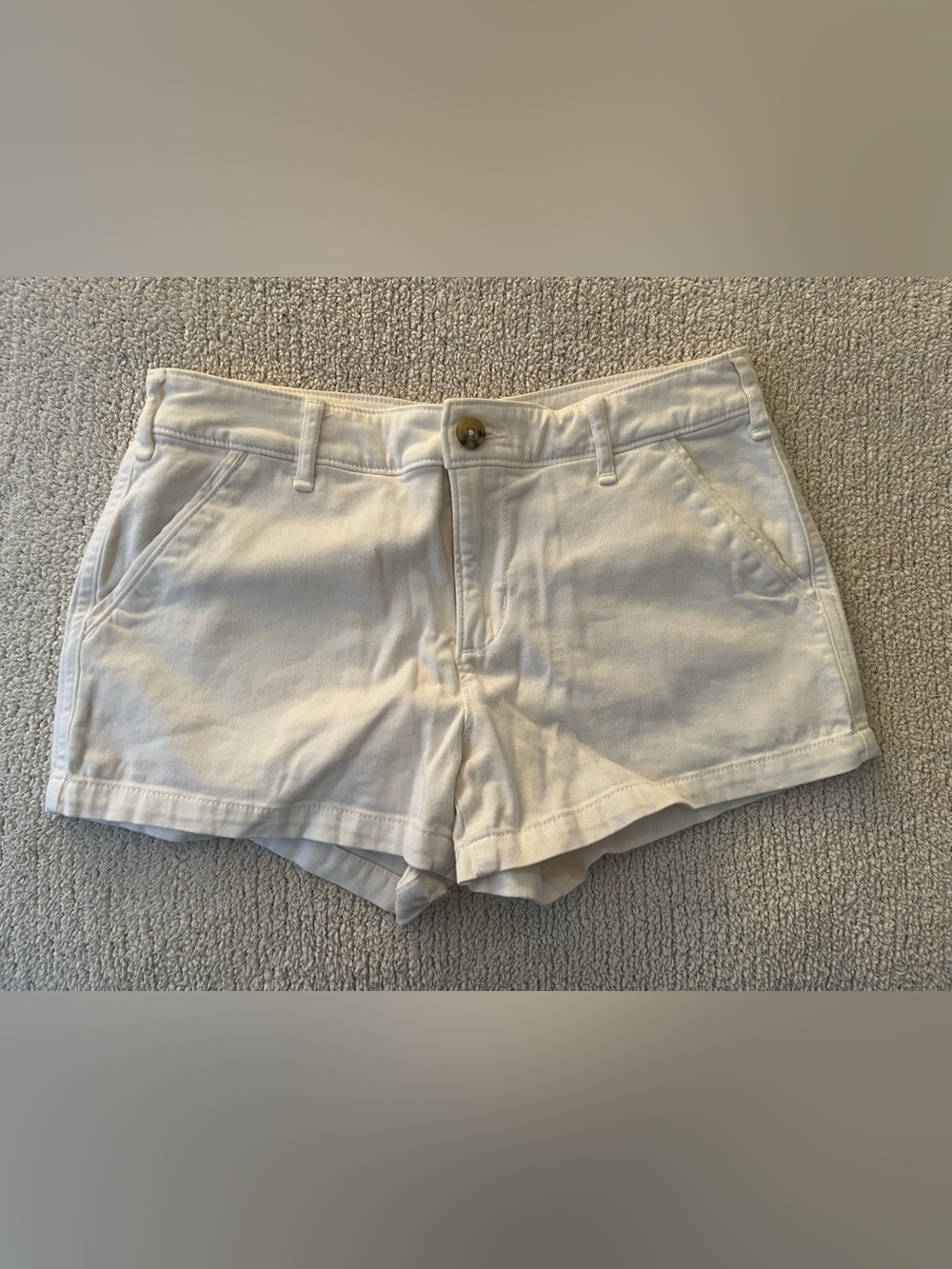 Abercrombie and Fitch Women's White Cotton Casual Chino Shorts Size 26